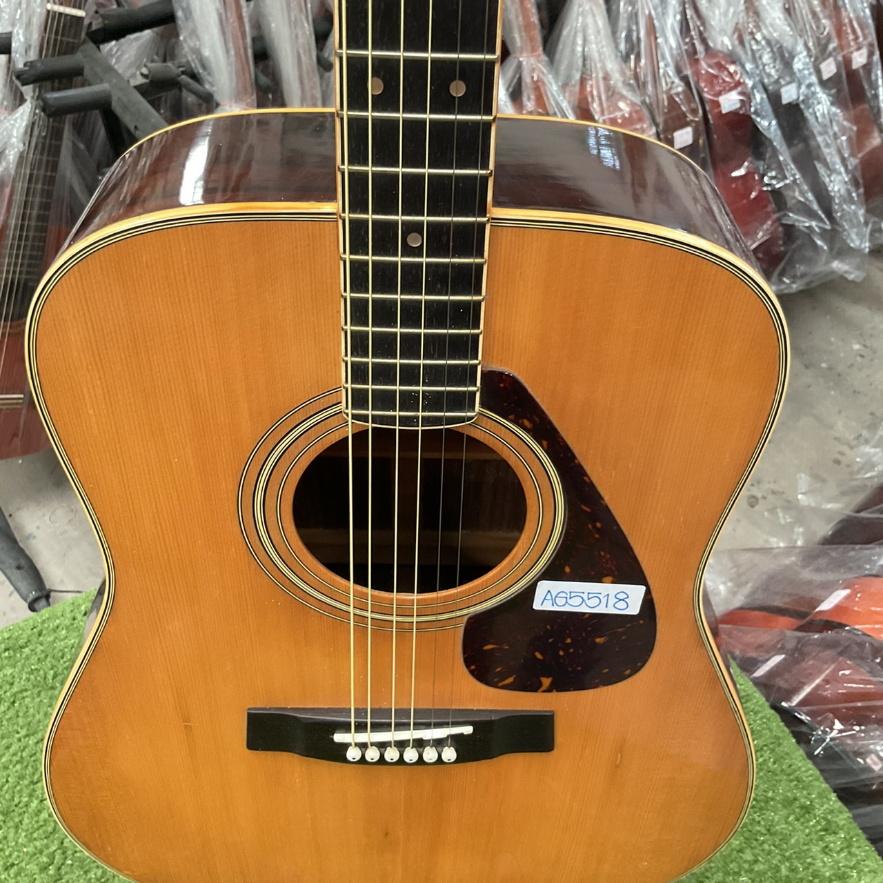 กีต้าร์โปร่ง YAMAHA : FG-251