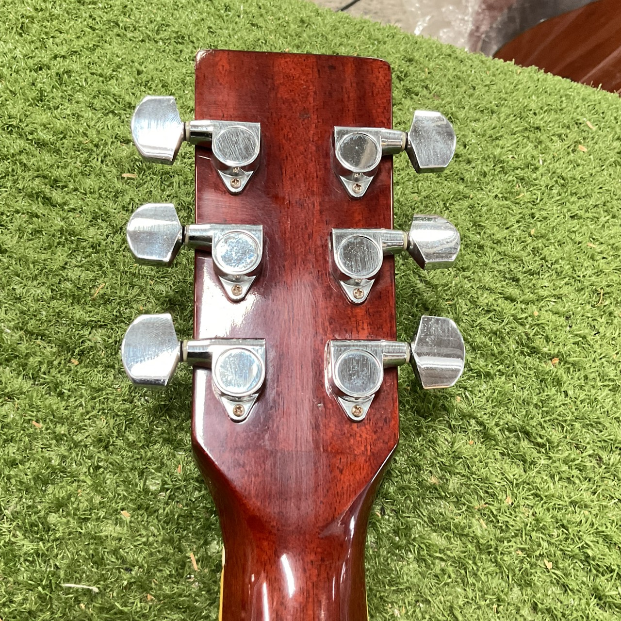 กีต้าร์โปร่ง Legend : LAW-25 BS