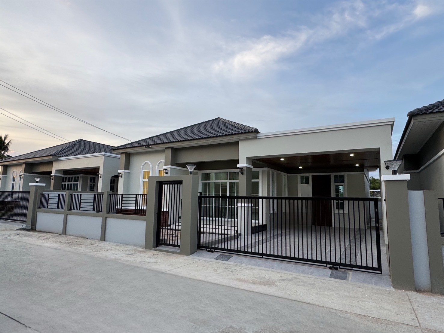 ทักด่วน‼️ หลังสุดท้ายของโครงการ บ้านเดี่ยวโรงโป๊ะ ตะเคียนเตี้ย สี่แยกสังกะเปียว 𝟯 ห้องนอน 𝟮 ห้องน้ำ 𝟮 ที่จอดรถ #บ้านมือ1