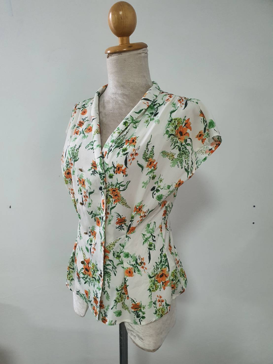 FF05623 เสื้อแฟชั่น มือสอง ลายดอกไม้ IENA อก 34 นิ้ว