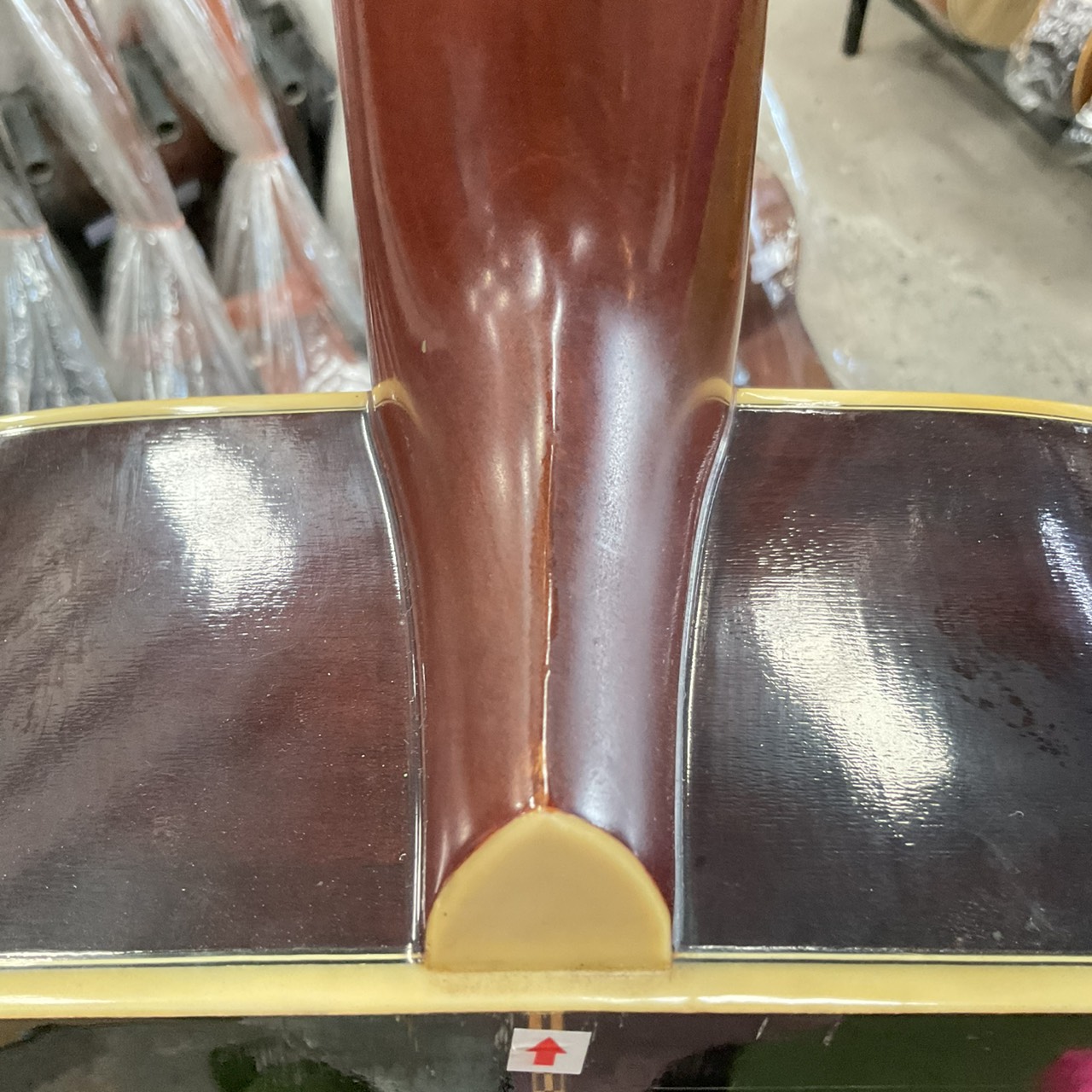 กีต้าร์โปร่ง Morris : W-25