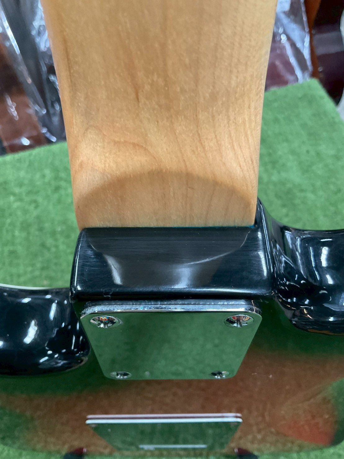 กีต้าร์ไฟฟ้า Legend