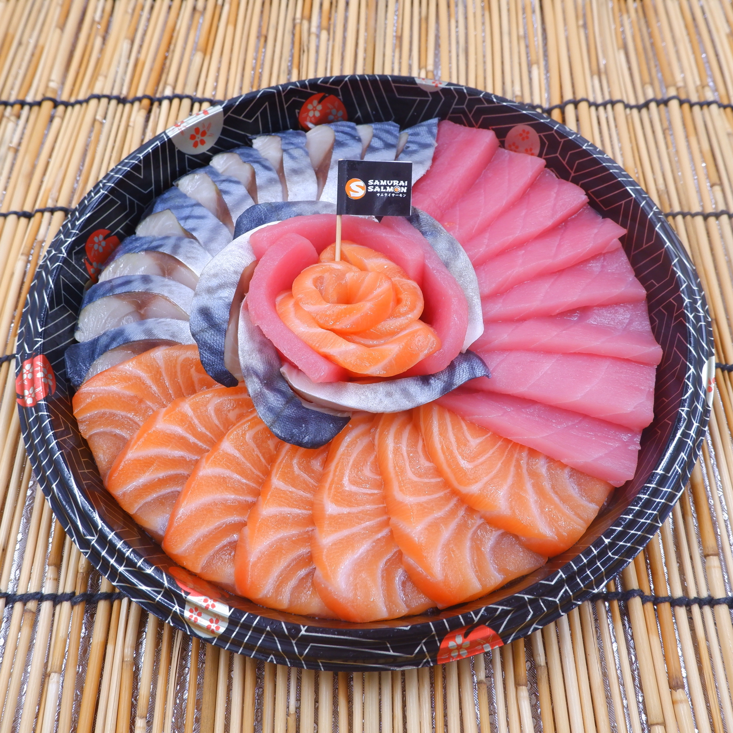 ชุดเซ็ตปลาดิบ M (Fish Combo Set M)