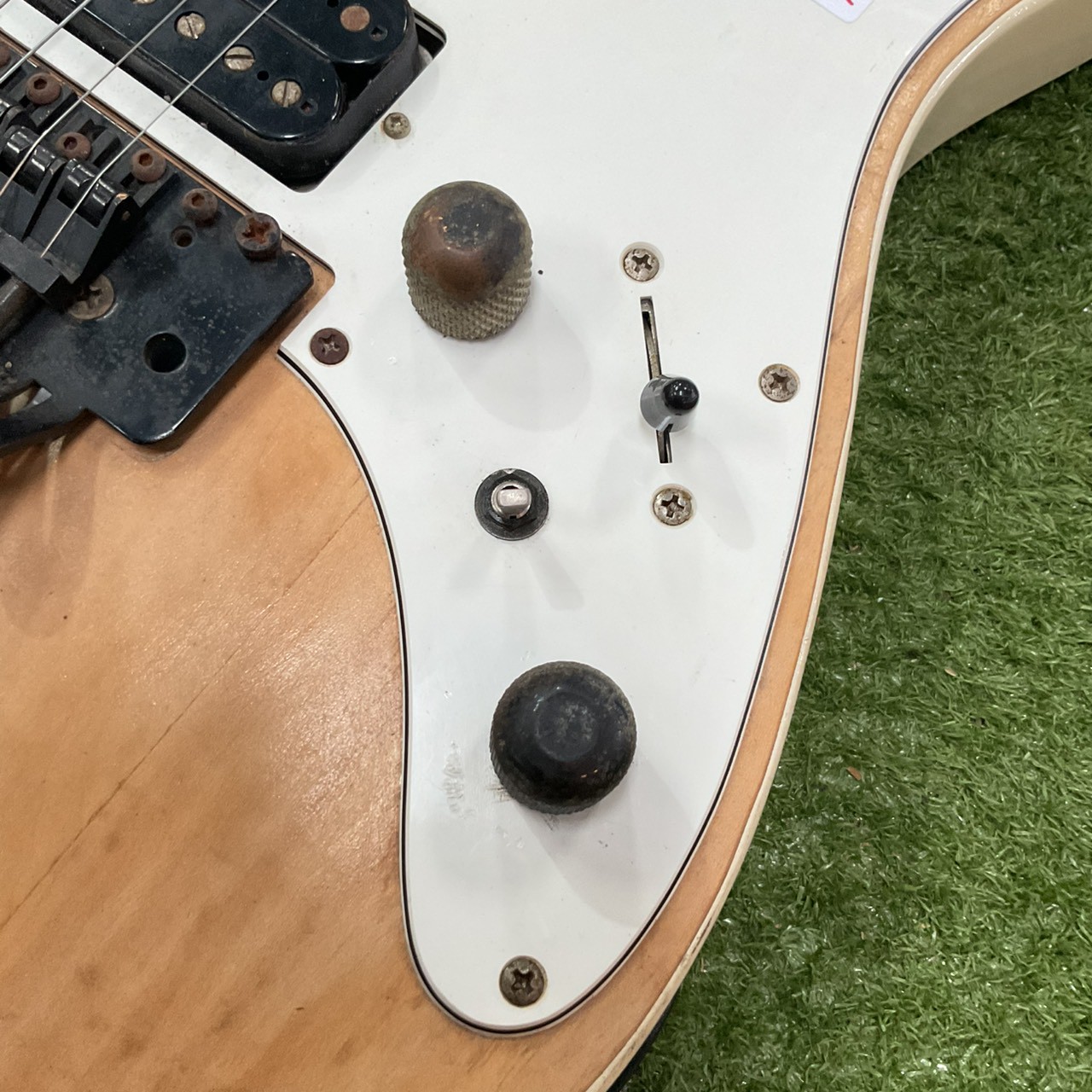 กีต้าร์ไฟฟ้า GRECO