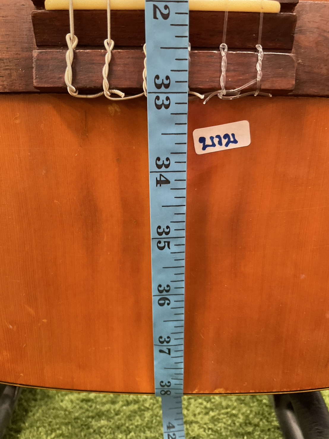 กีต้าร์คลาสสิค 春日 (Kasuga)