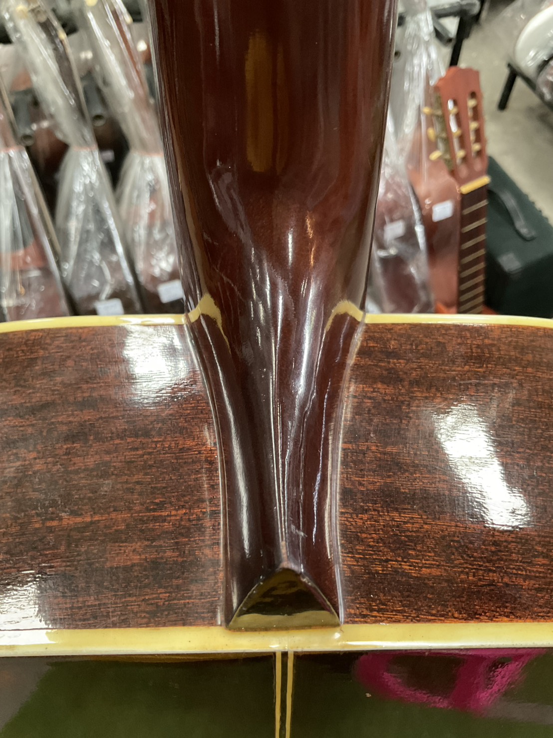 กีต้าร์โปร่ง No Brand