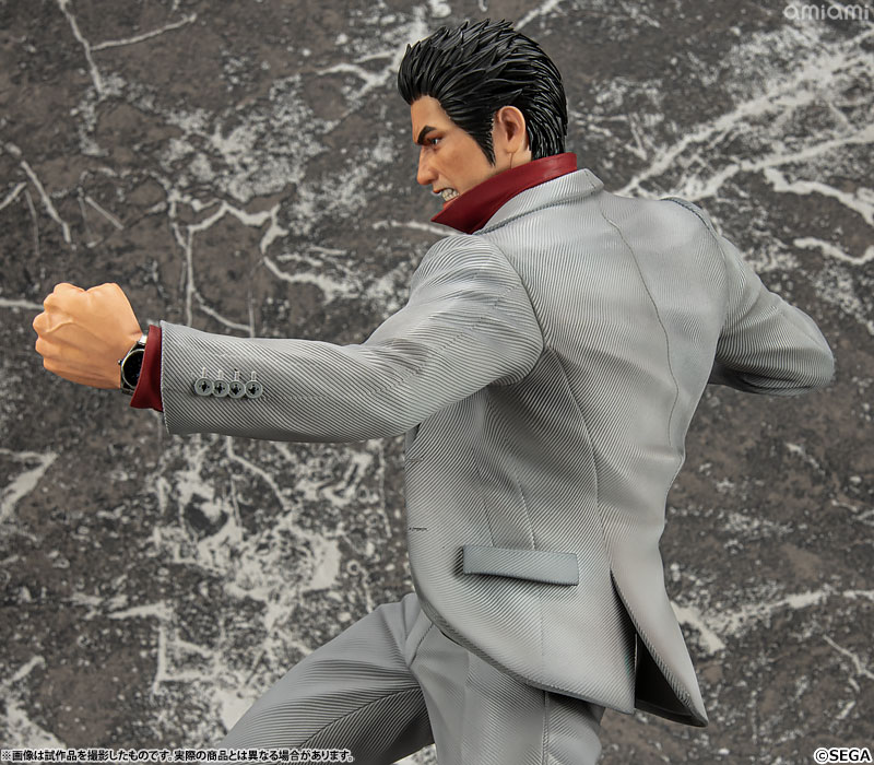 Like a Dragon Kazuma Kiryu 1/6 Complete Figure(Pre-order)
