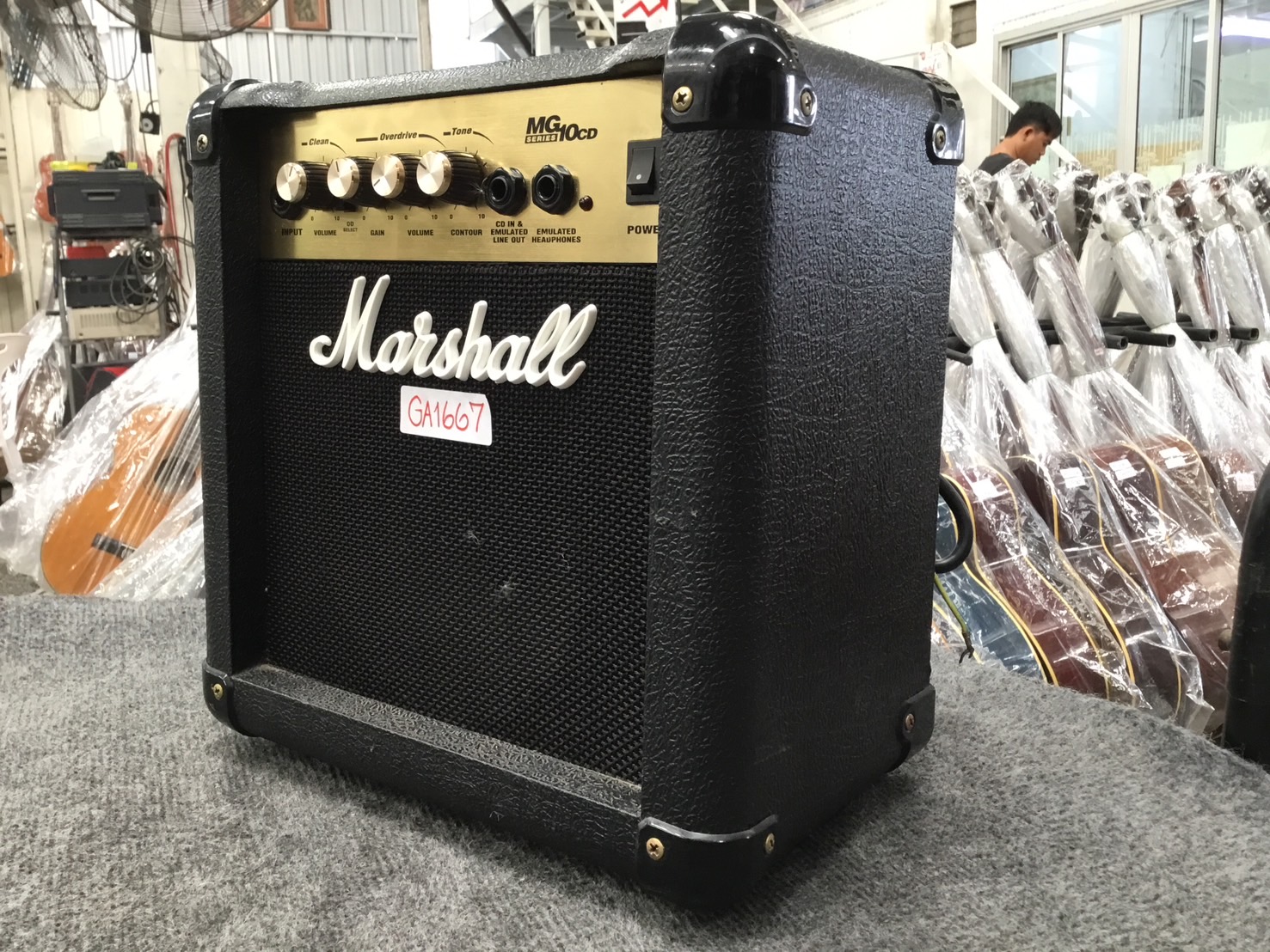 แอมป์กีต้าร์ Marshall : MG10CD