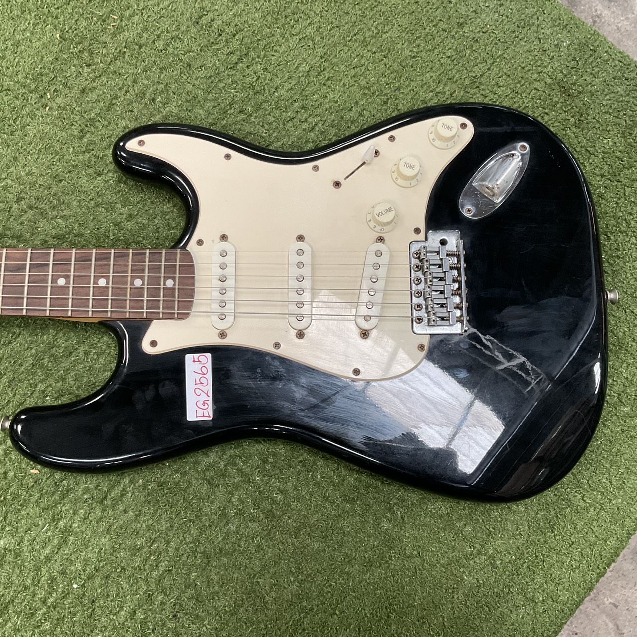 กีต้าร์ไฟฟ้า Photogenic