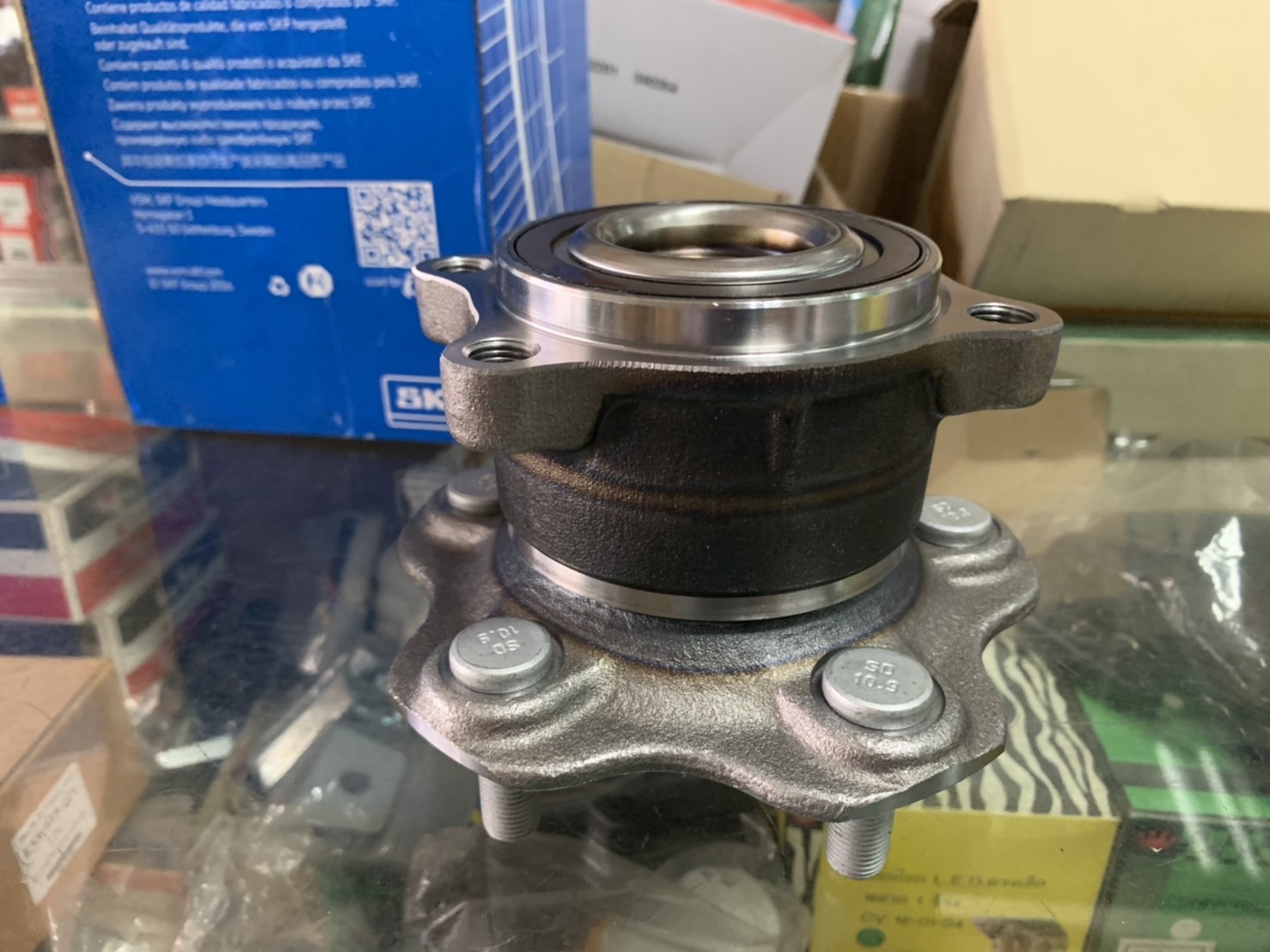 ลูกปืนล้อหลัง NISSAN TEANA J32 SKF