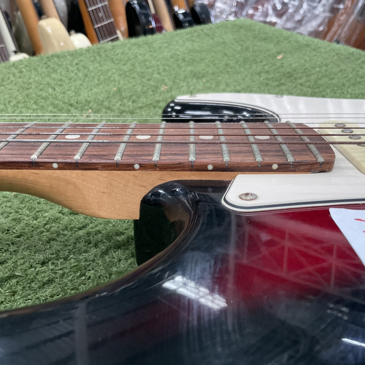 กีต้าร์ไฟฟ้า SELDER