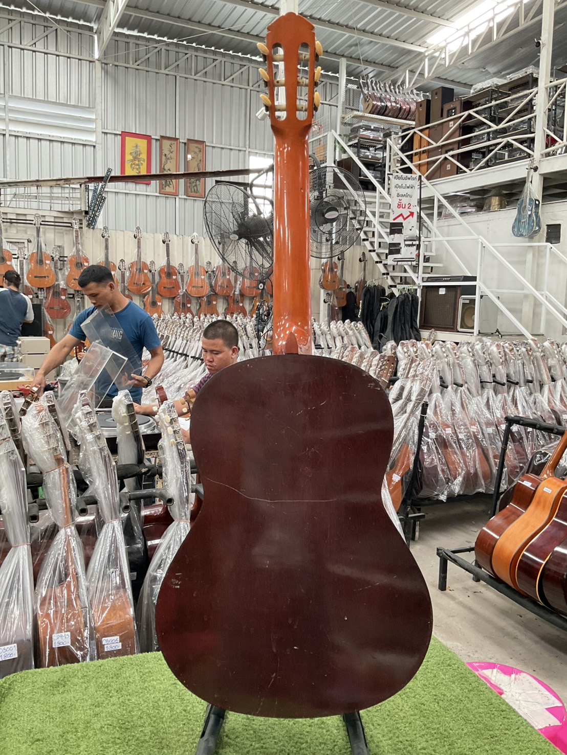 กีต้าร์คลาสสิค YAMAHA : G-70D