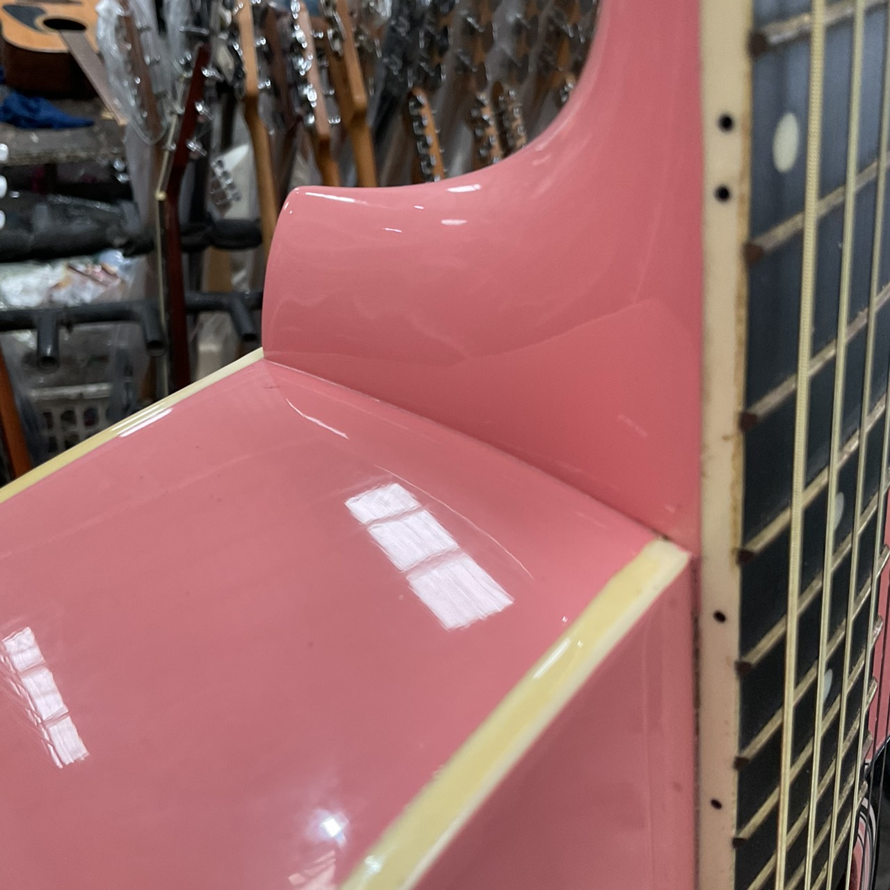 กีต้าร์โปร่ง Prologue : MD-100 PINK