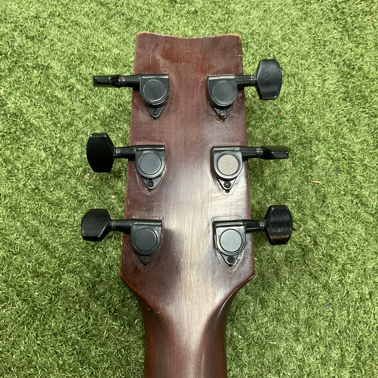 กีต้าร์โปร่ง YAMAHA : FG-200J