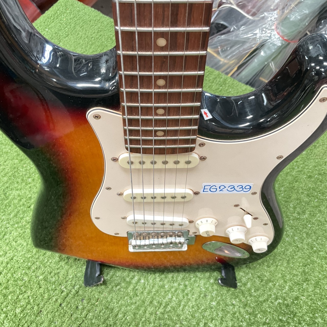 กีต้าร์ไฟฟ้า BUSKER'S