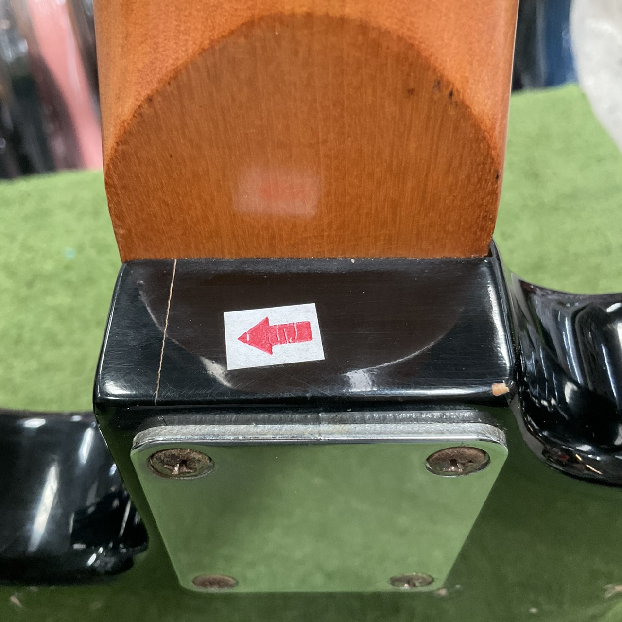 กีต้าร์ไฟฟ้า Photogenic : TRADITIONAL