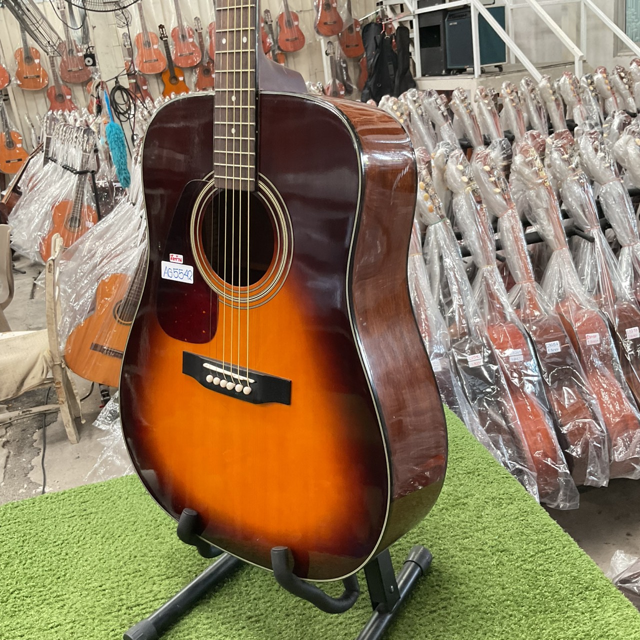 กีต้าร์โปร่ง MORRIS : MD-307LHTS