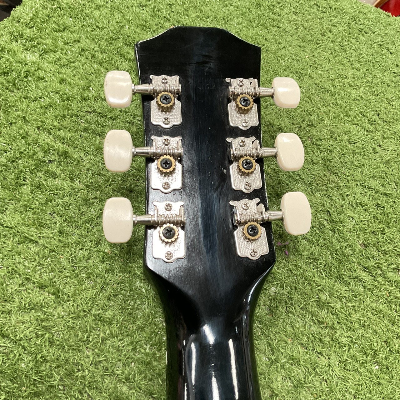 กีต้าร์โปร่ง Chelldee