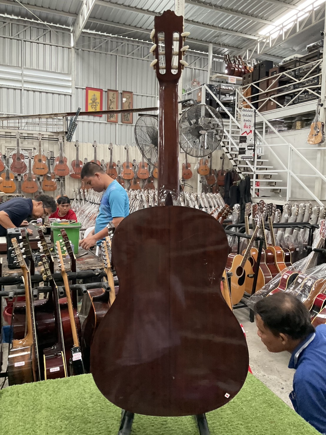 กีต้าร์คลาสสิค YAMAHA : C-200