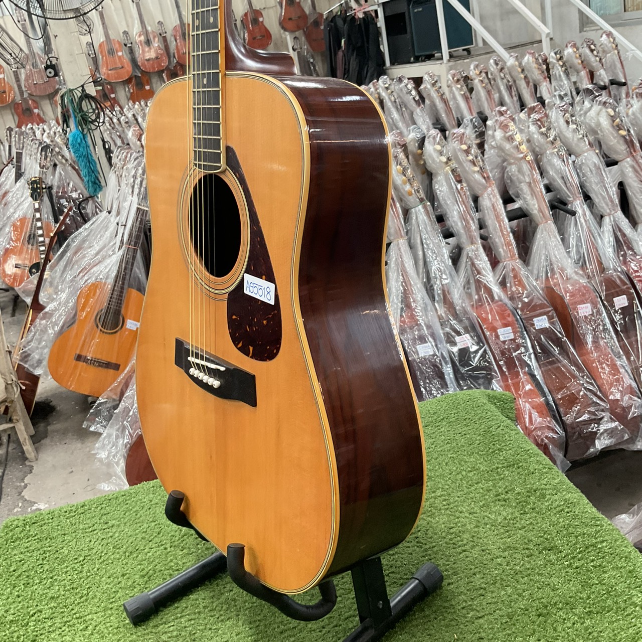 กีต้าร์โปร่ง YAMAHA : FG-251