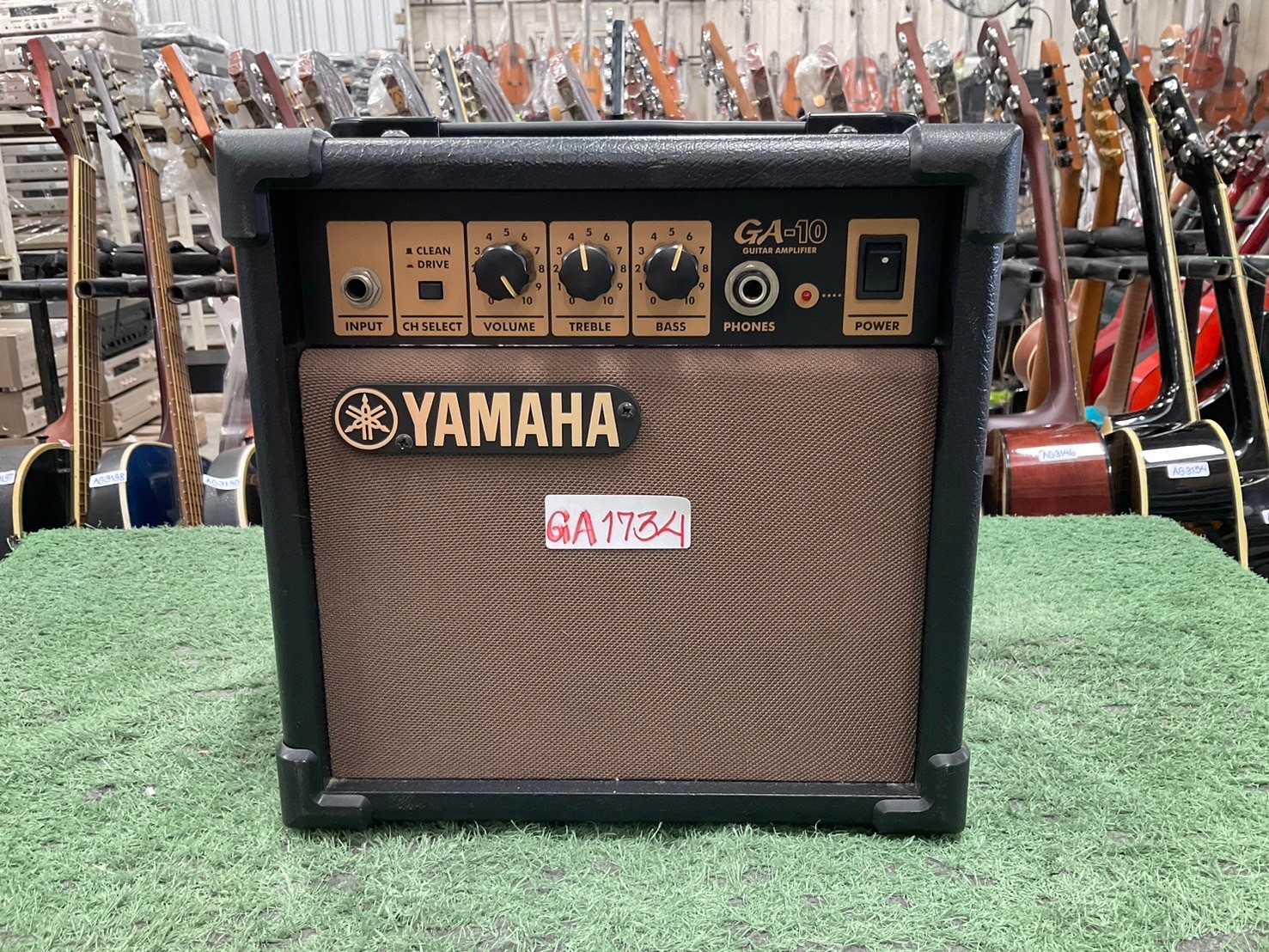 แอมป์กีต้าร์ YAMAHA : GA-10