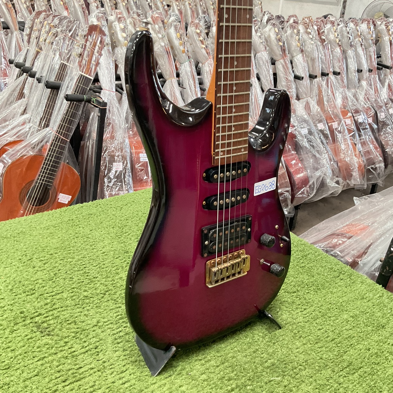 กีต้าร์ไฟฟ้า Aria Pro II : MAGNA