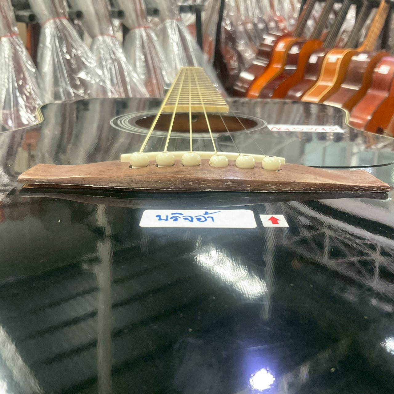 กีต้าร์โปร่ง ARIA : ADF-200BK