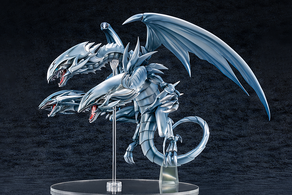 "Yu-Gi-Oh! Duel Monsters" Blue-Eyes Ultimate Dragon Complete Figure(In-stock)