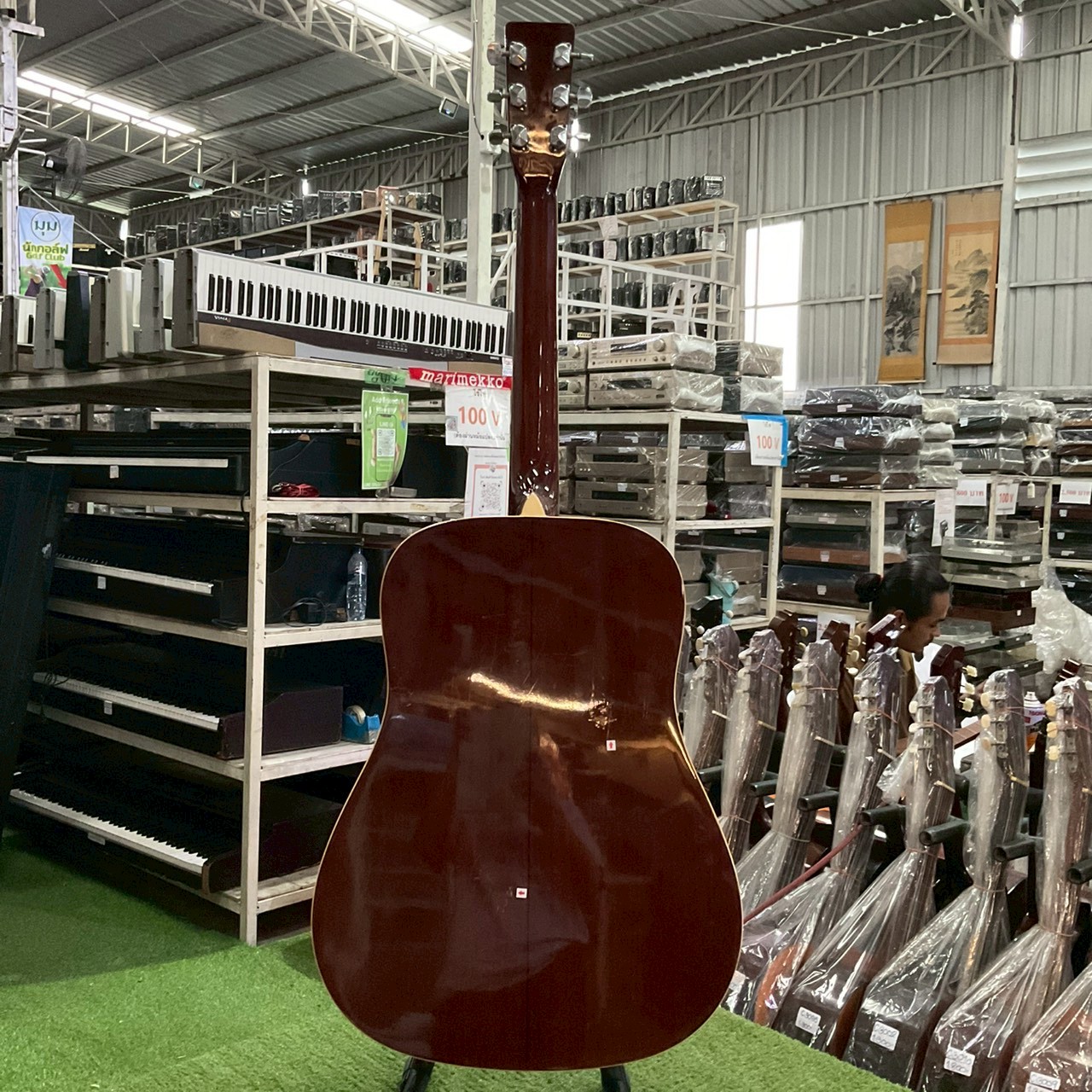 กีต้าร์โปร่ง Marales : MW-200