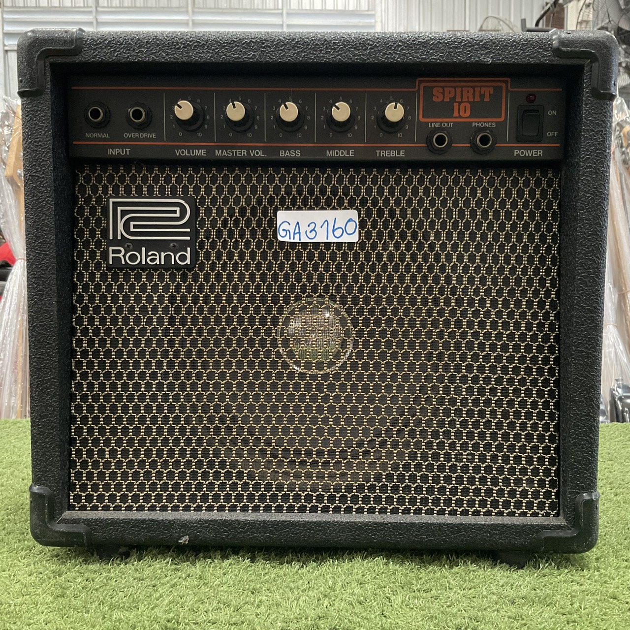 แอมป์กีต้าร์ Roland : SPIRIT-10