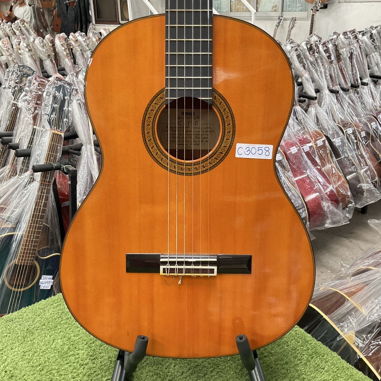 กีต้าร์คลาสสิค YAMAHA : C-150