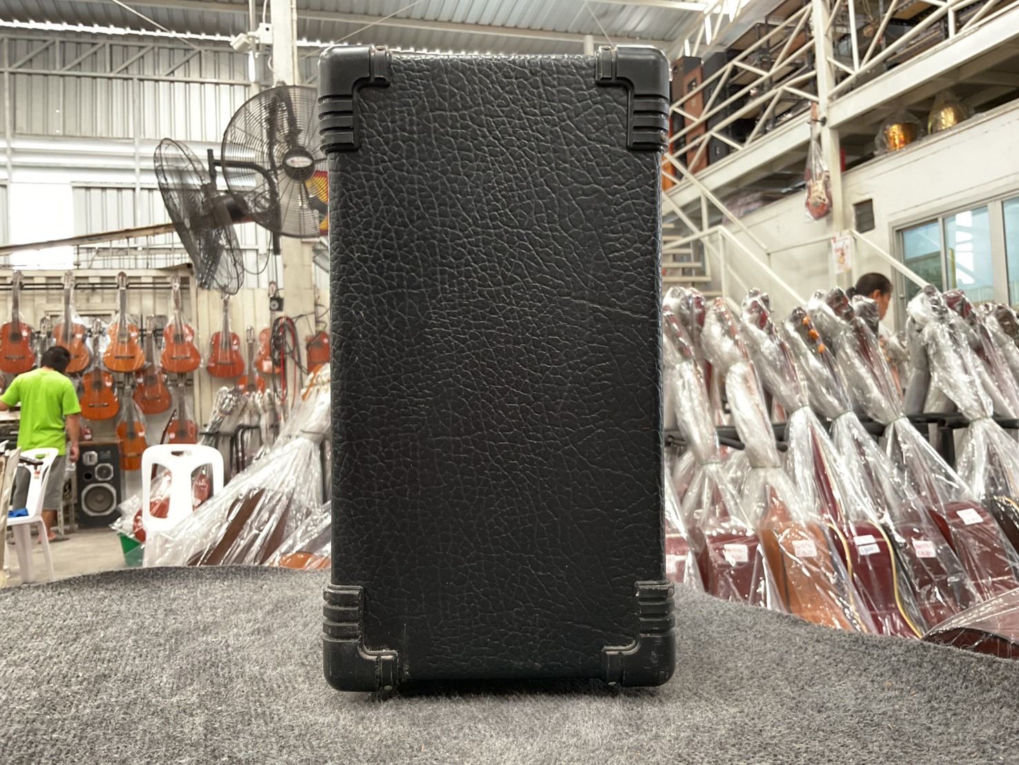 แอมป์กีต้าร์ Roland : DAC-15