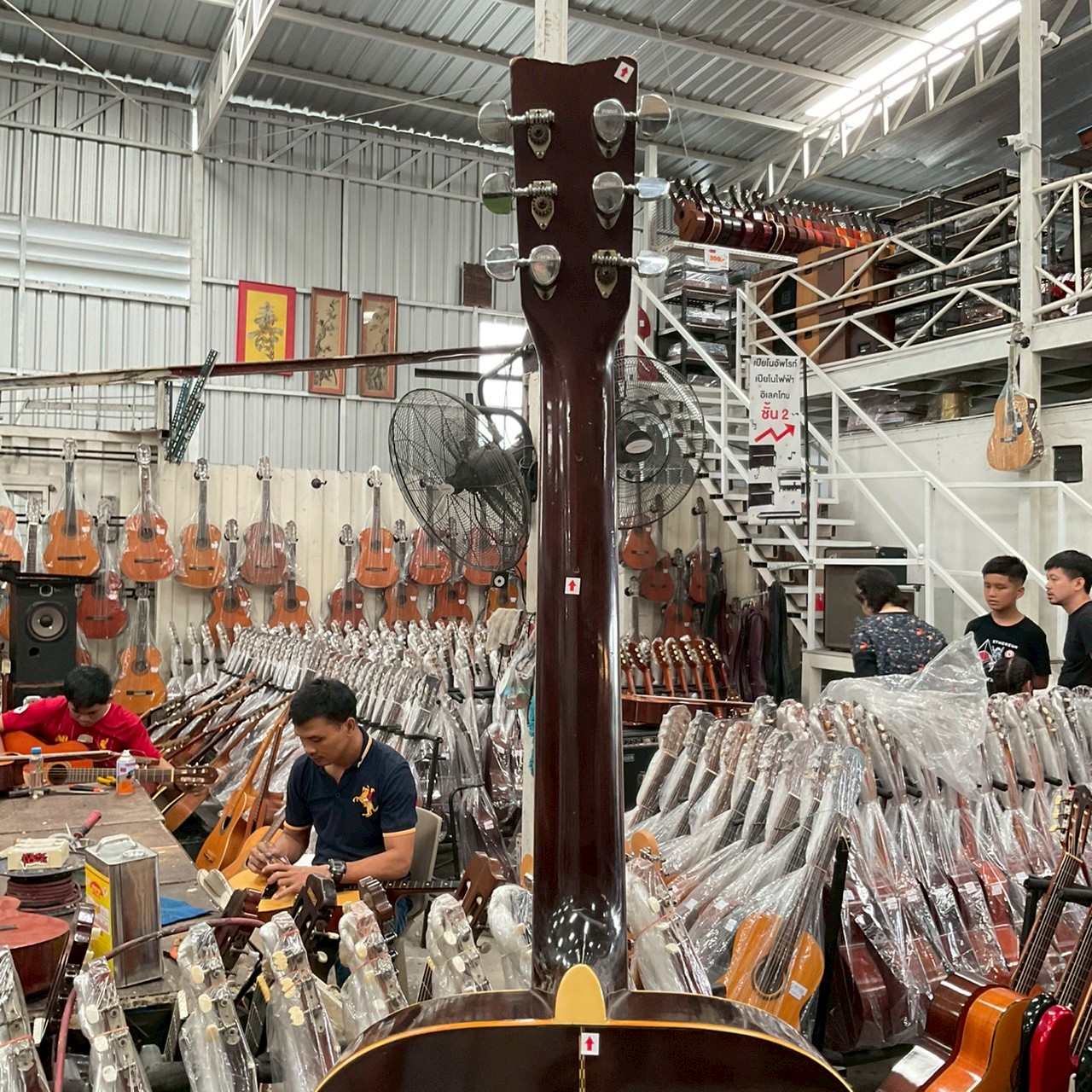 กีต้าร์โปร่ง YAMAHA : FG-202B