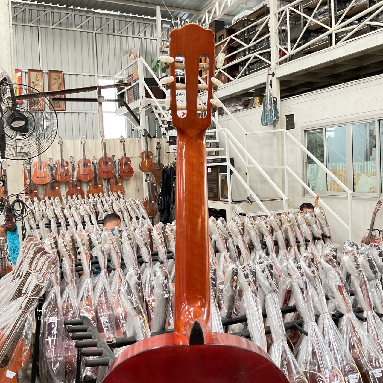 กีต้าร์คลาสสิค Abe Gut : No.510