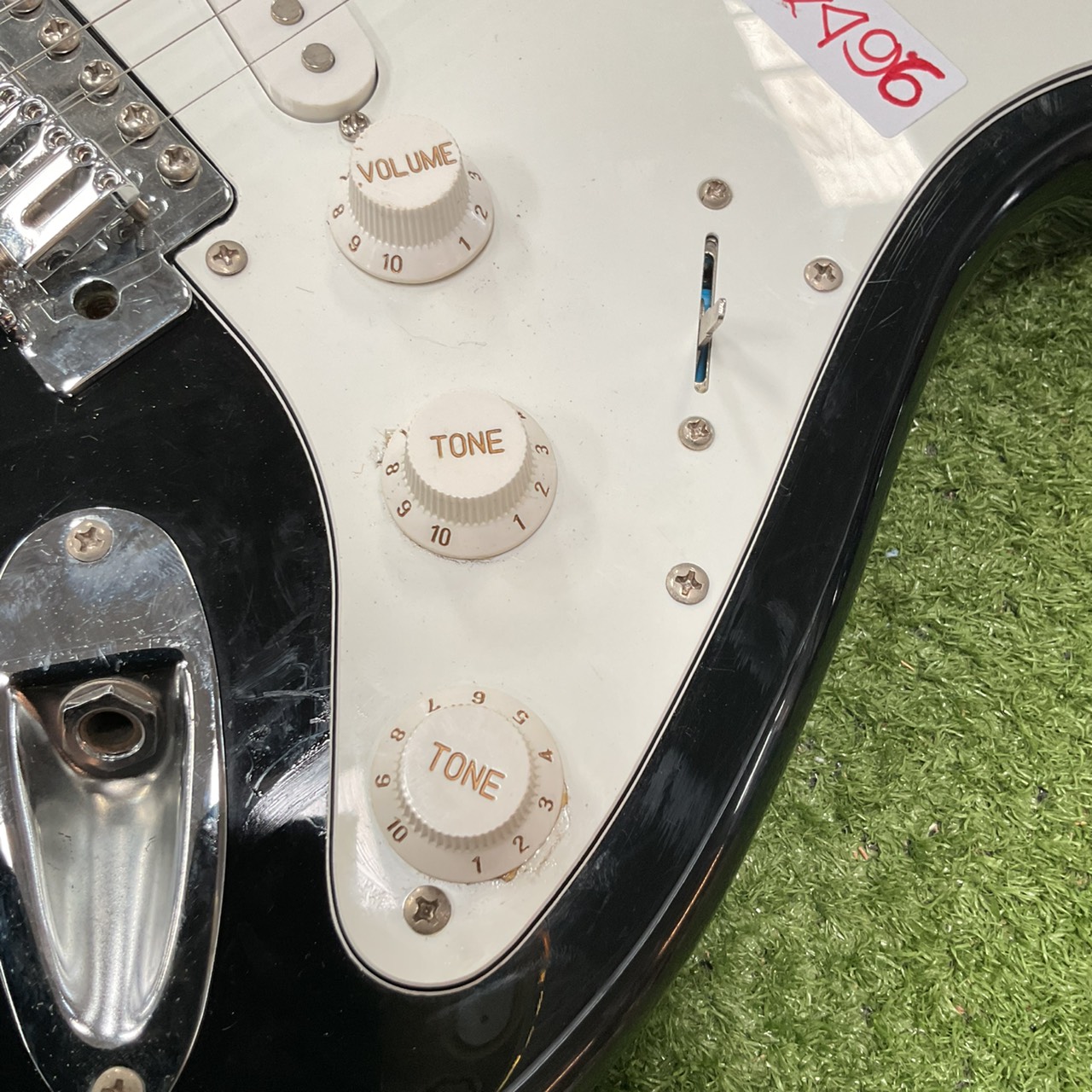 กีต้าร์ไฟฟ้า SELDER