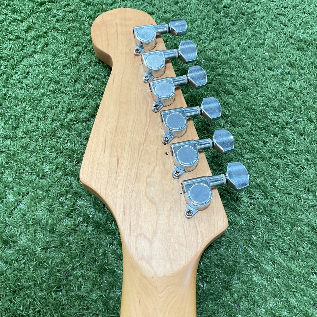 กีต้าร์ไฟฟ้า SELDER