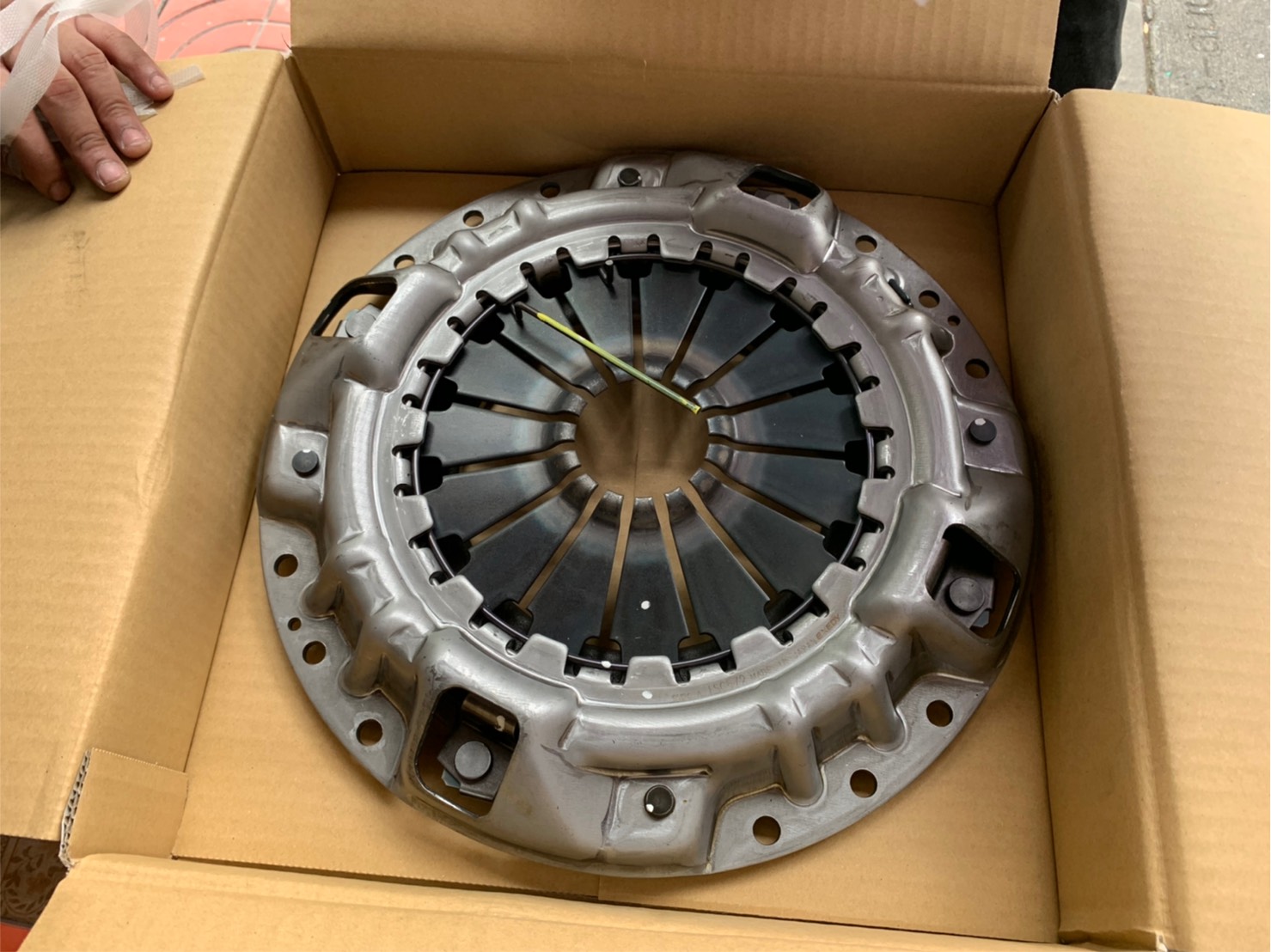 หวีคลัชท์ ISUZU NQR 150 175 แรง ยูโร2 จานคลัชท์ 12 นิ้ว 14 ฟัน 35.2 mm DK