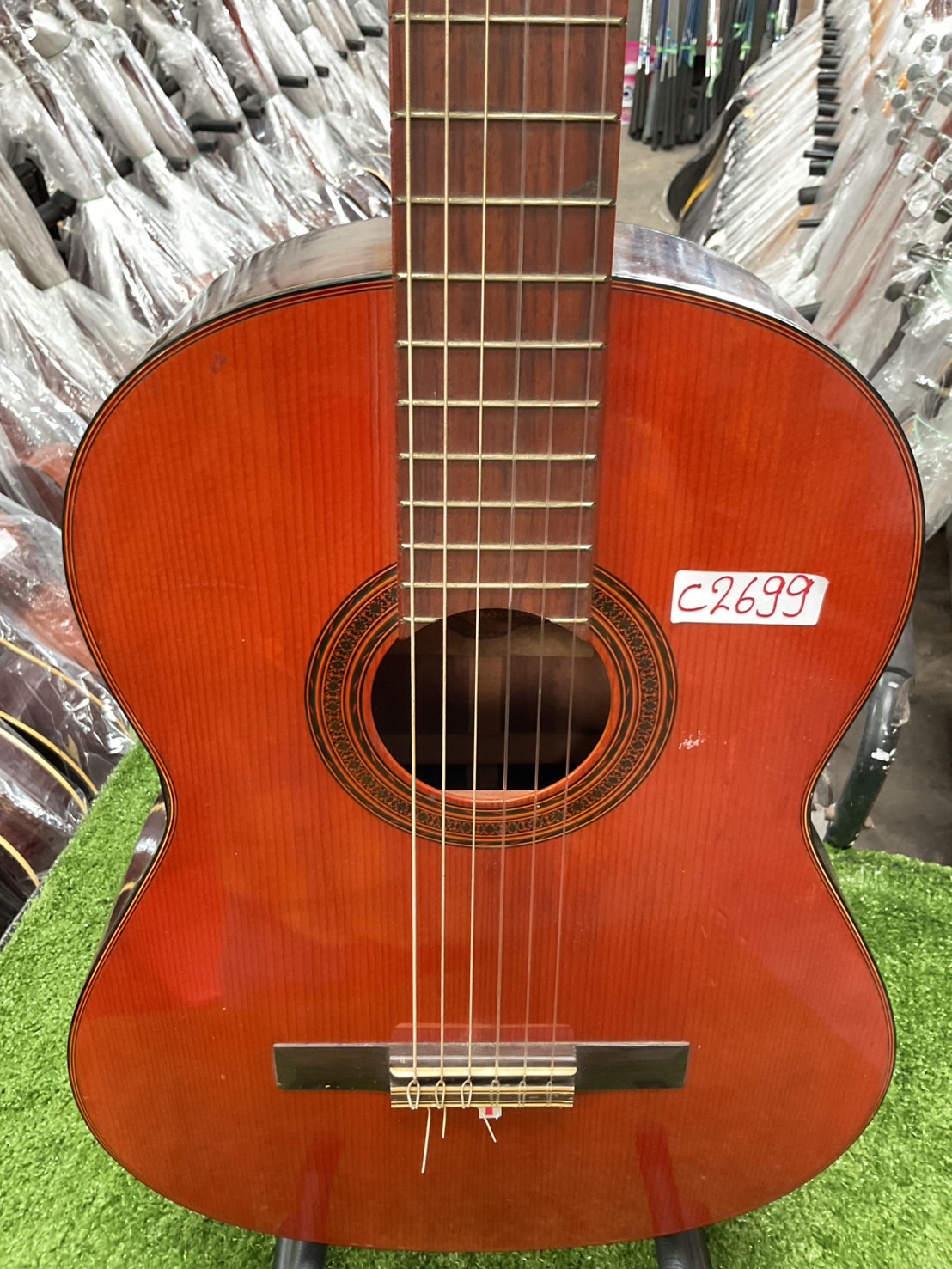 กีต้าร์คลาสสิค YAMAHA : G-70D