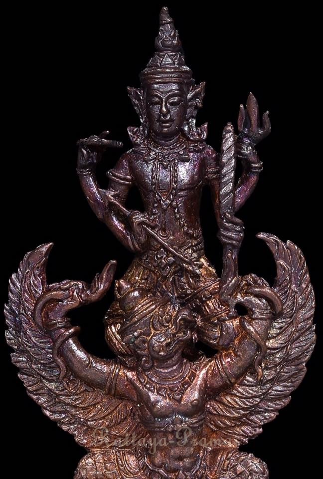 รูปหล่อพระนารายณ์ทรงครุฑ (มหาปราบ) รุ่นแรก หลวงปู่ผาด วัดไร่ อ่างทอง เนื้อสัมฤทธิ์เทวรูป (ไม่มีกล่อง)