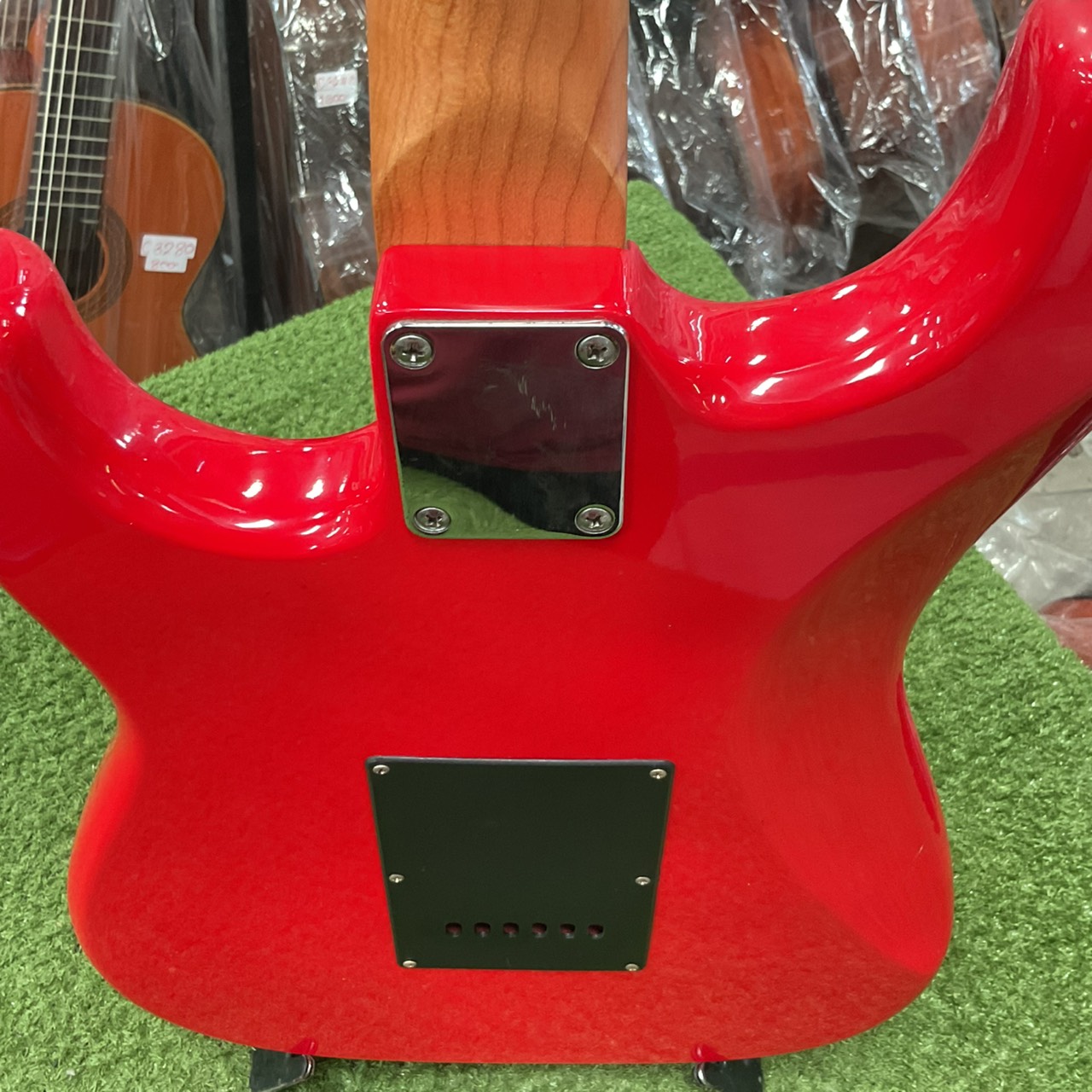 กีต้าร์ไฟฟ้า FORMESTAR