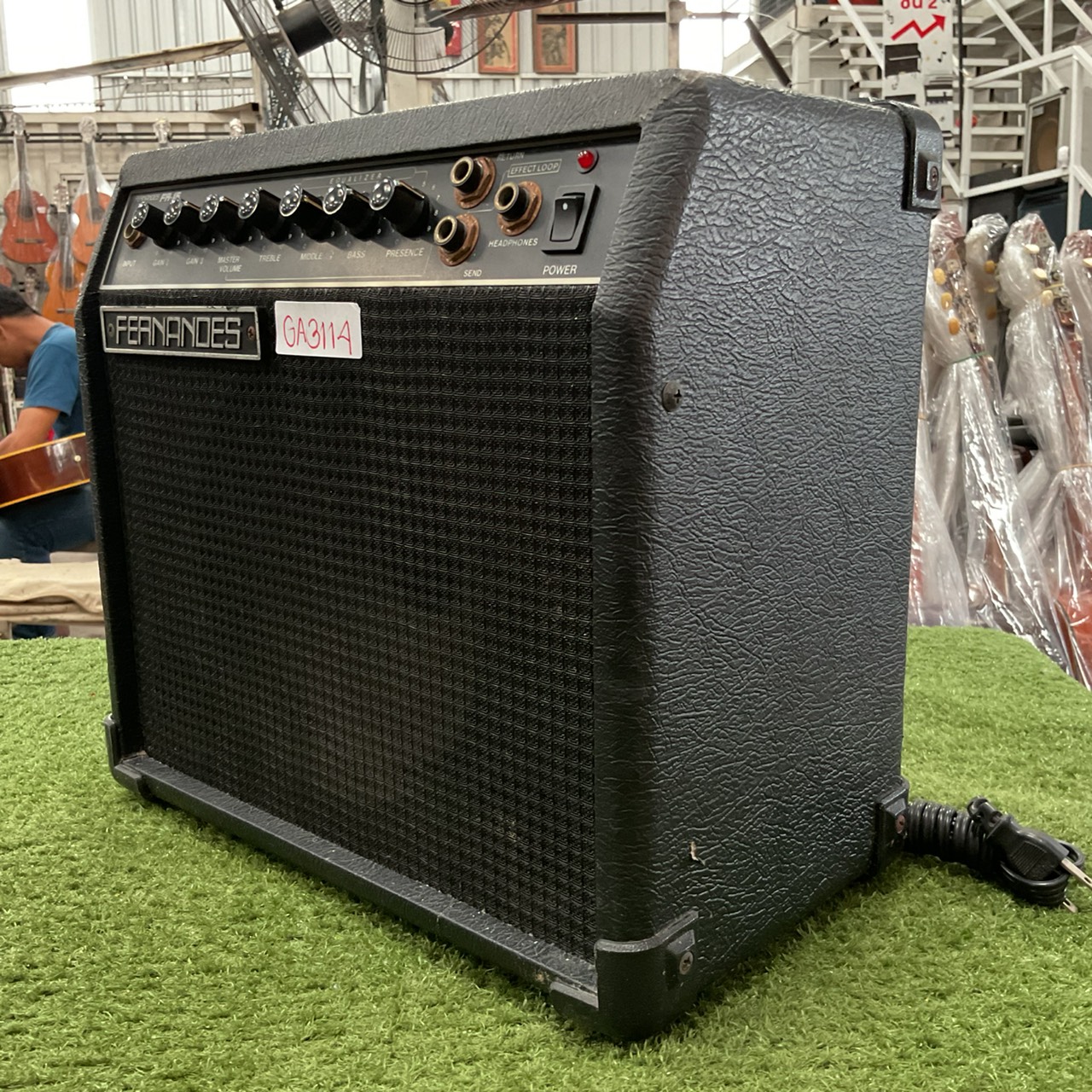 แอมป์กีต้าร์ FERNANDES : FA-15