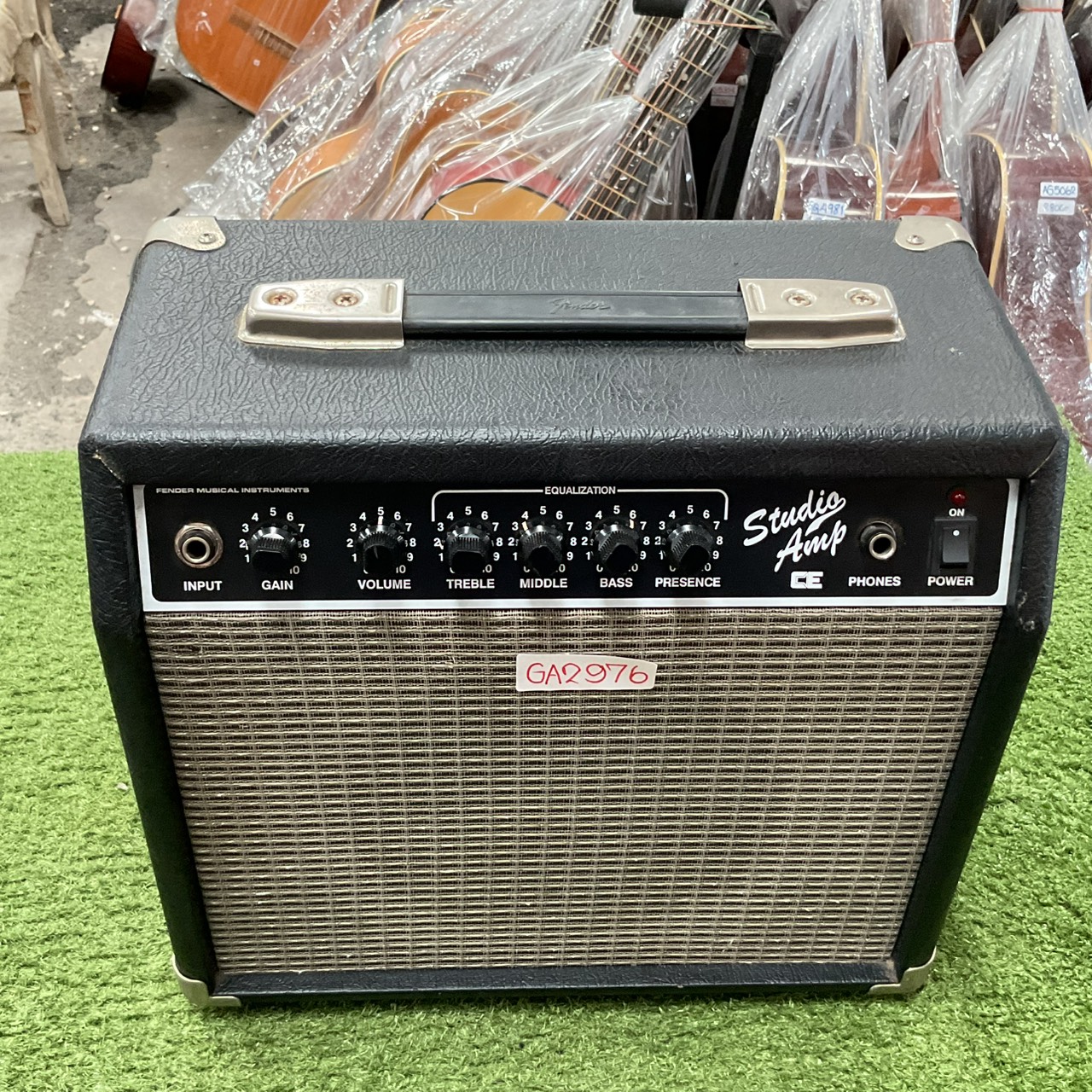 แอมป์กีต้าร์ Fender : ST-15CE