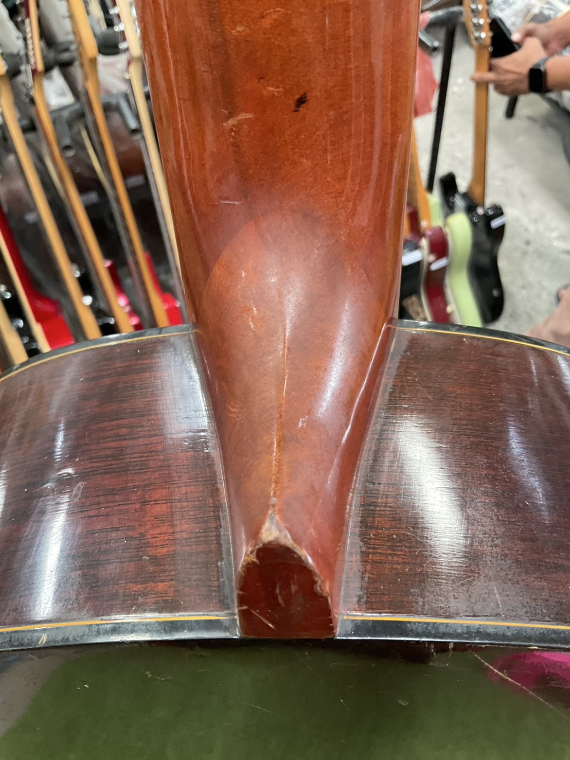 กีต้าร์คลาสสิค YAMAHA : G-70D