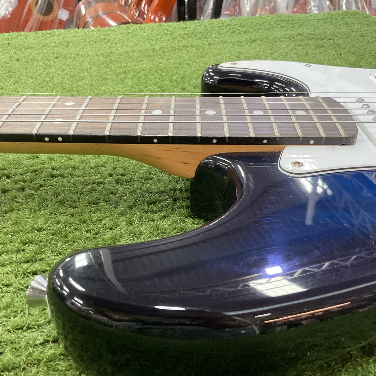 กีต้าร์ไฟฟ้า SELDER