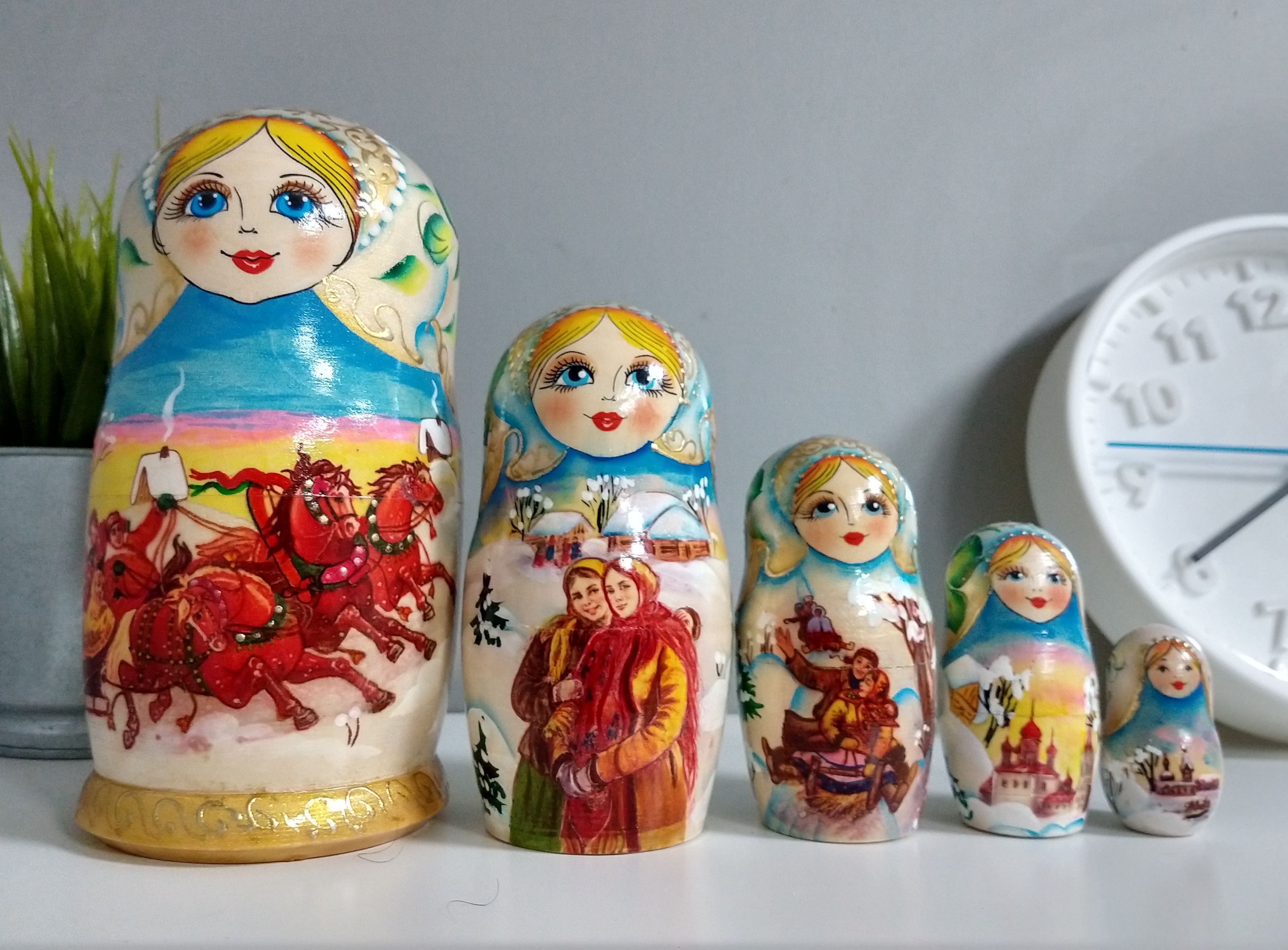ตุ๊กตาแม่ลูกดก (Matryoshka) - Premium Doll From Russia With Love "Winter"
