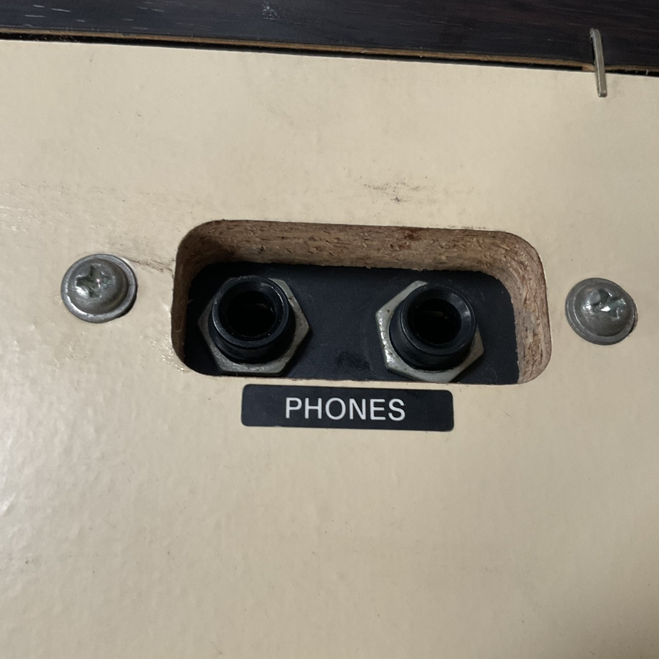 เปียโน CASIO : AP-200 สินค้าไม่พร้อมใช้งาน (ต้องซ่อม)