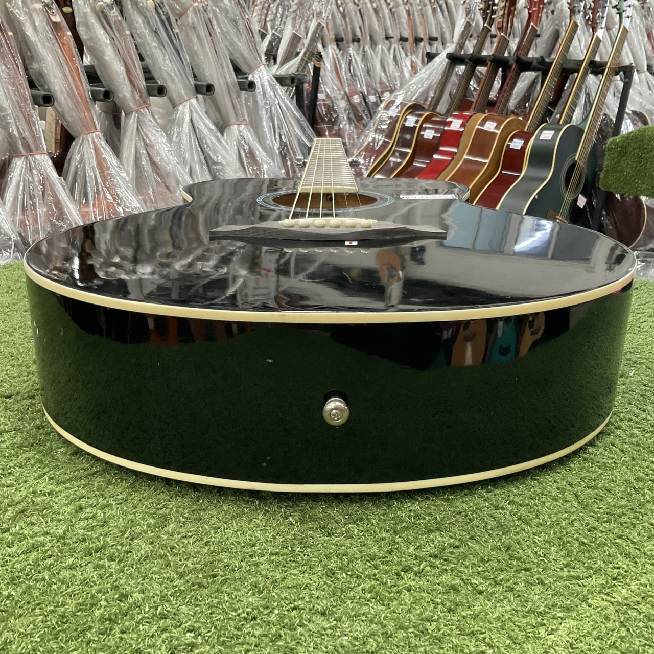 กีต้าร์โปร่ง Sound 3rd