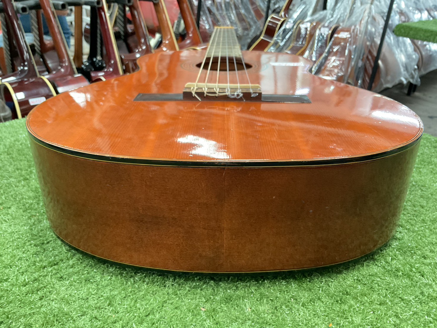 กีต้าร์คลาสสิค YAMAHA : G-60A