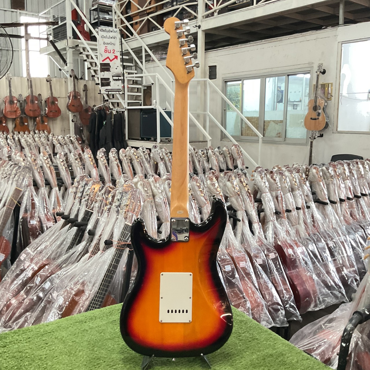 กีต้าร์ไฟฟ้า SELDER