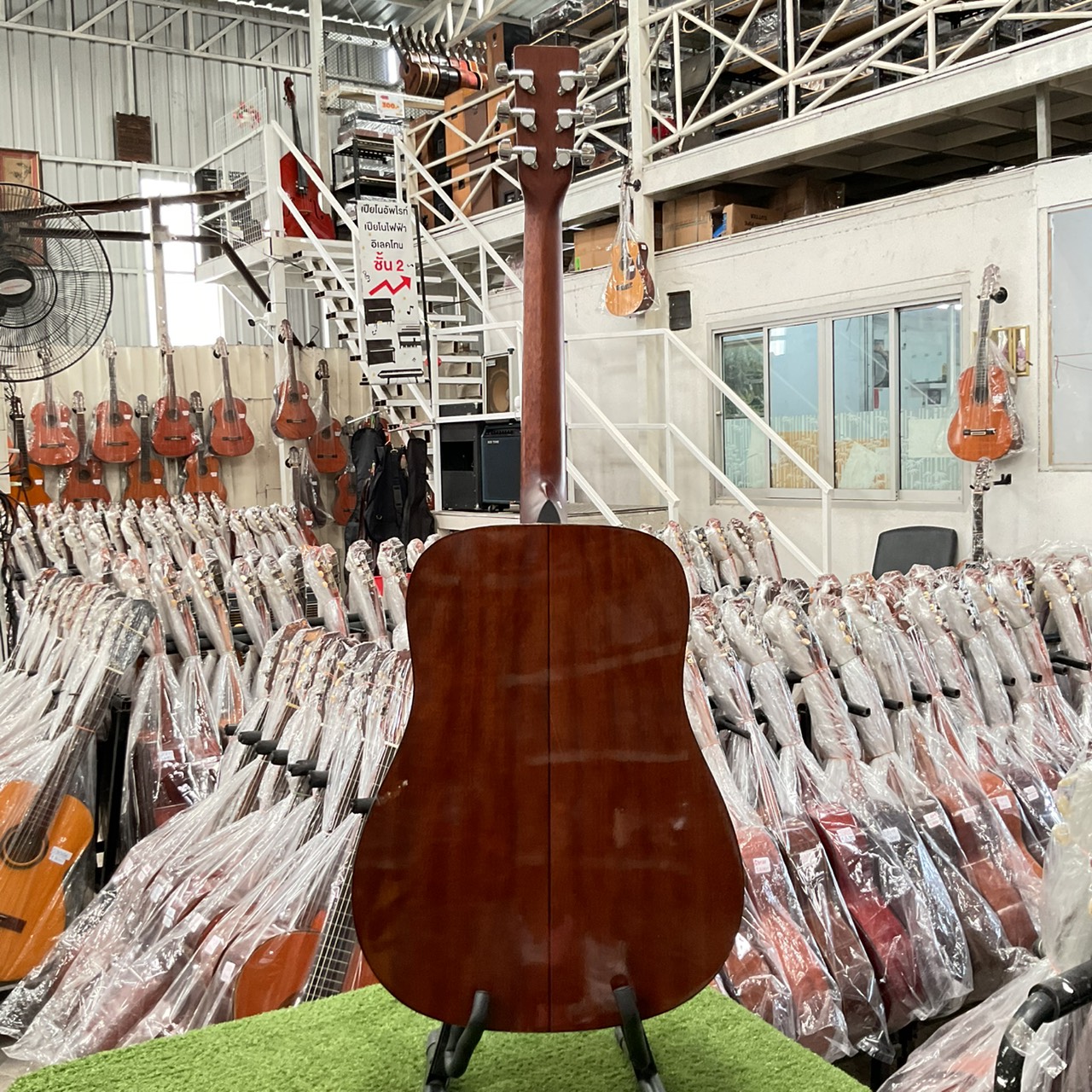 กีต้าร์โปร่ง MORRIS : MD-307LHTS